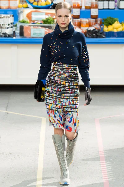 Look 34